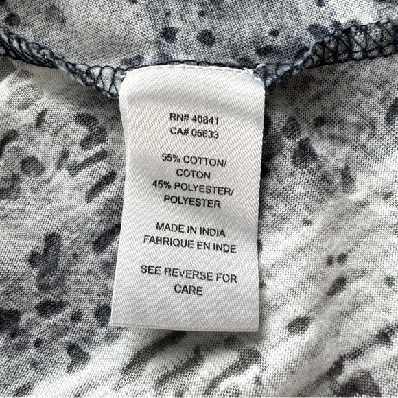 Women’s pullover shirt, size M - Picture 11 of 12